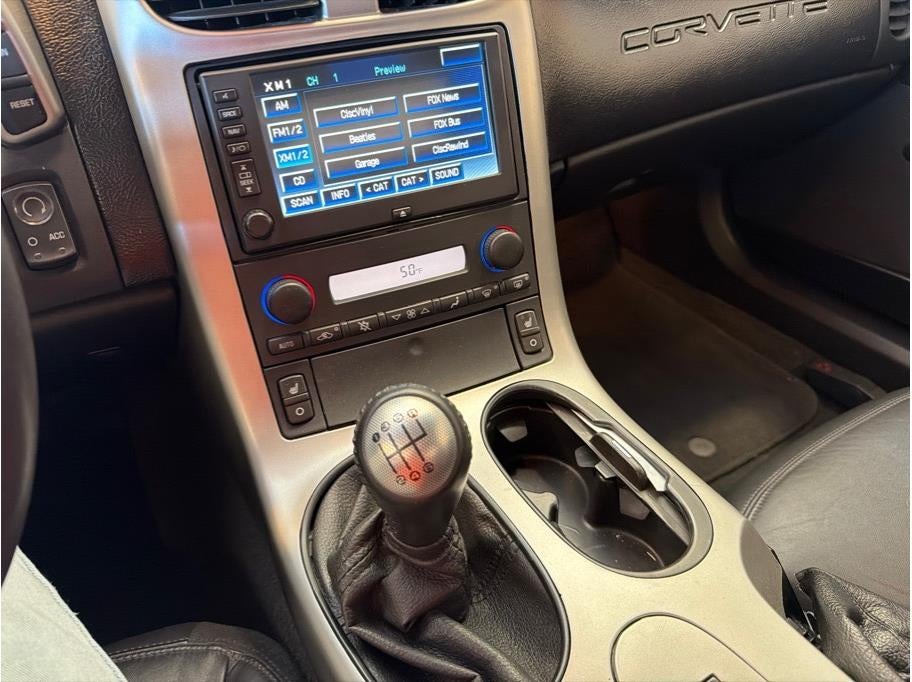 2005 Chevrolet Corvette Convertible 2D