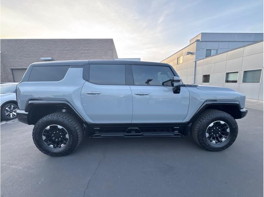 2024 GMC HUMMER EV SUV 2X Sport Utility 4D