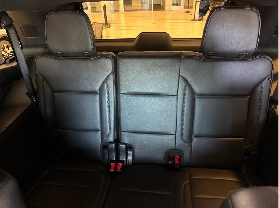 2025 GMC Yukon Denali Sport Utility 4D