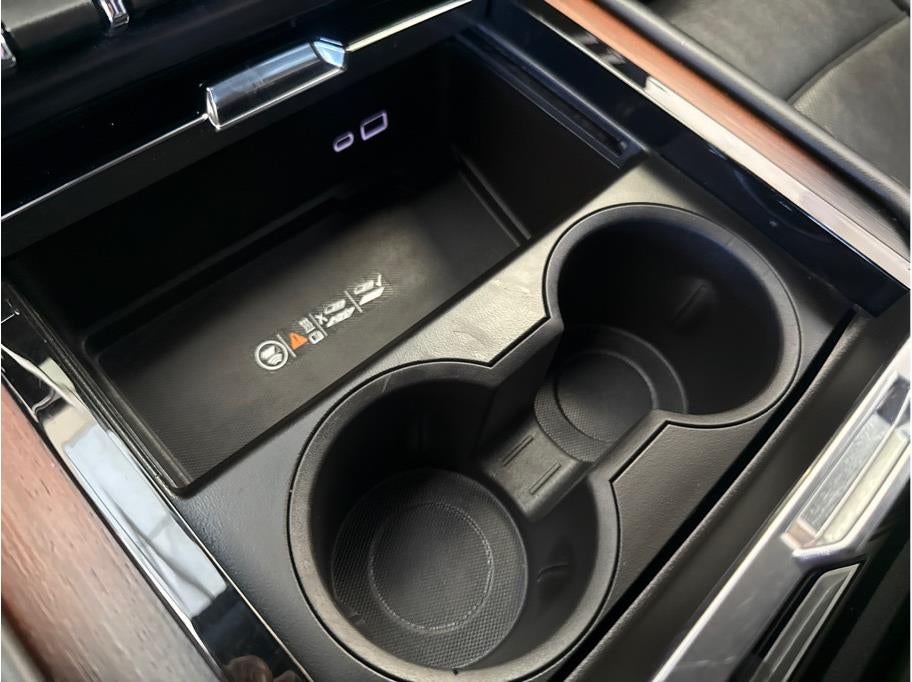 2025 GMC Yukon Denali Sport Utility 4D