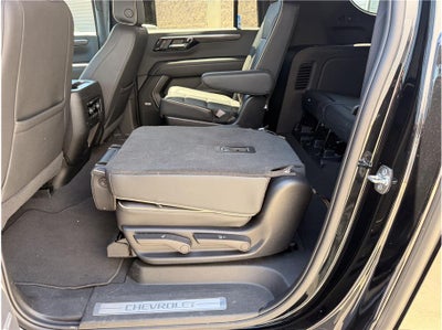 2025 Chevrolet Suburban Premier Sport Utility 4D