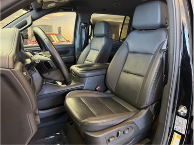2024 Chevrolet Suburban LT Sport Utility 4D
