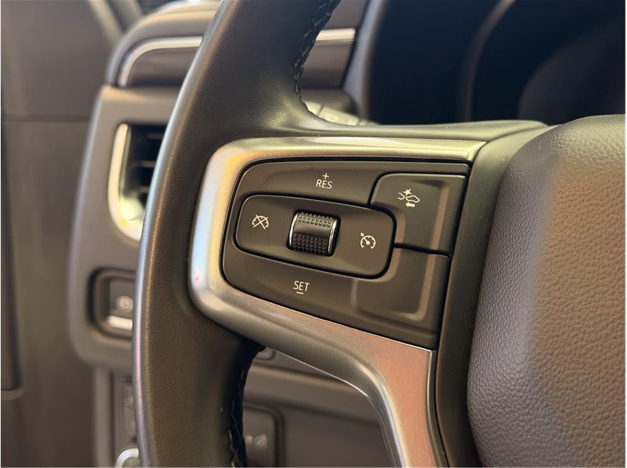 2024 Chevrolet Suburban LT Sport Utility 4D