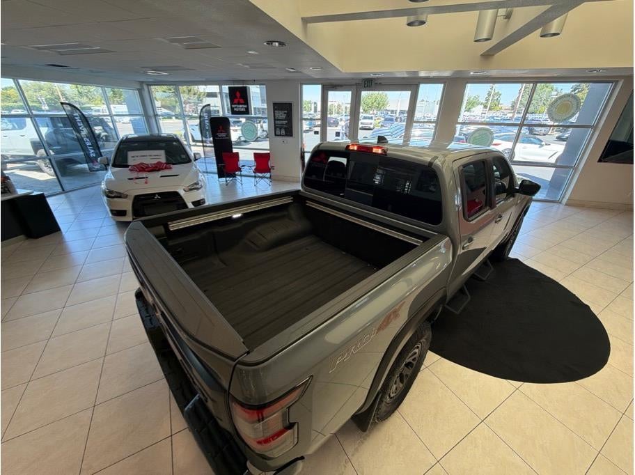 2026 Nissan Frontier Crew Cab PRO-4X Pickup 4D 5 ft