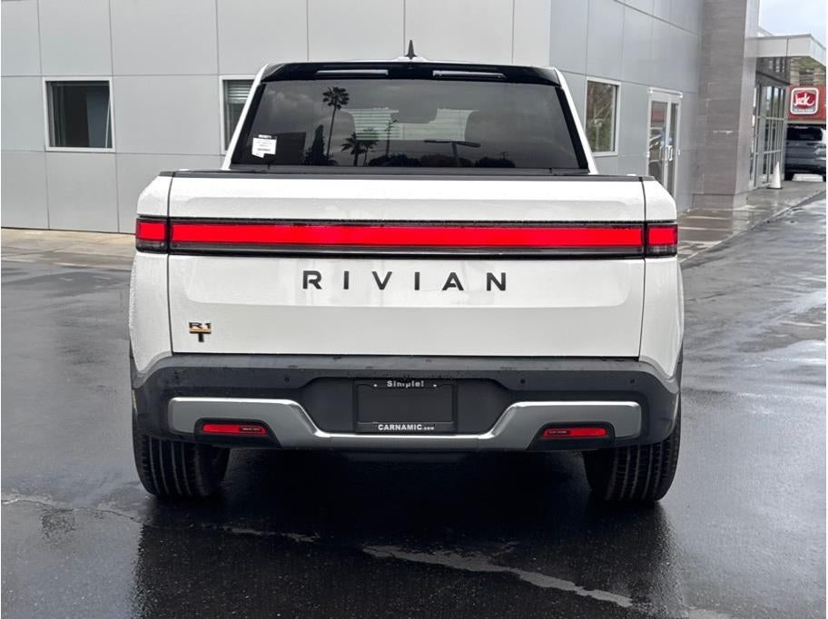 2022 Rivian R1T Adventure Pickup 4D 4 1/2 ft