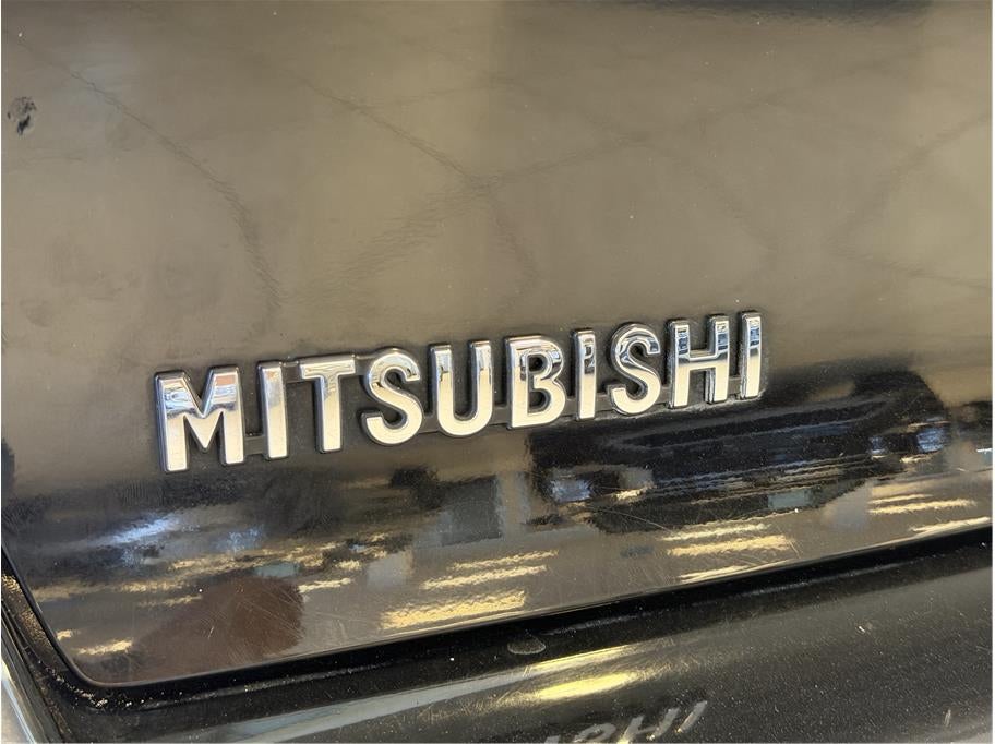 2014 Mitsubishi Lancer ES Sedan 4D
