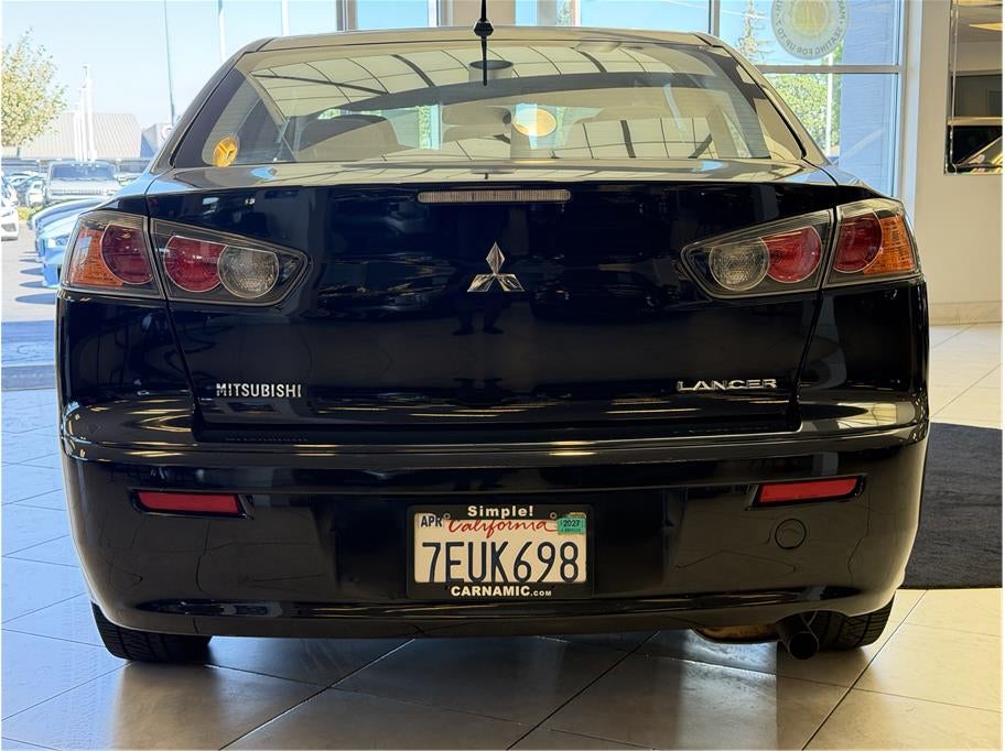 2014 Mitsubishi Lancer ES Sedan 4D