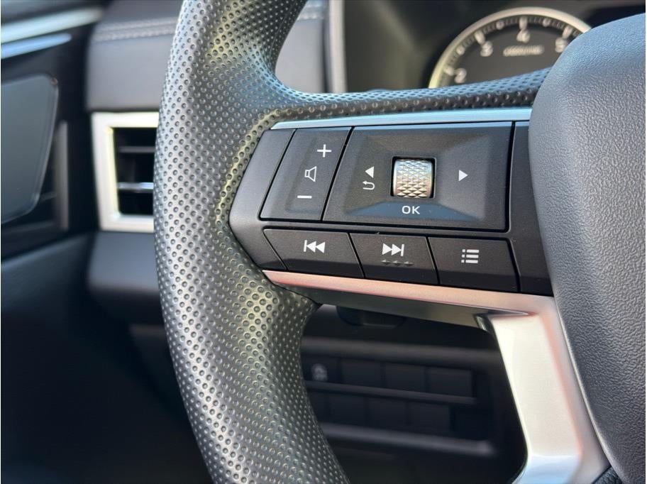 2026 Mitsubishi Outlander ES Sport Utility 4D