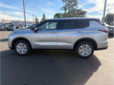 2026 Mitsubishi Outlander ES Sport Utility 4D