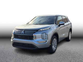 2026 Mitsubishi Outlander ES