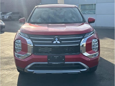 2026 Mitsubishi Outlander LE Sport Utility 4D