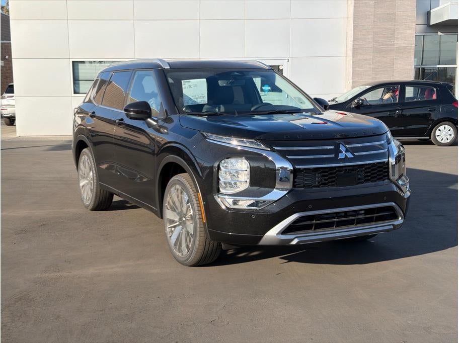 2026 Mitsubishi Outlander Black Edition Sport Utility 4D