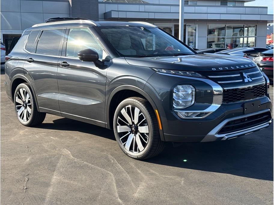 2025 Mitsubishi Outlander SEL