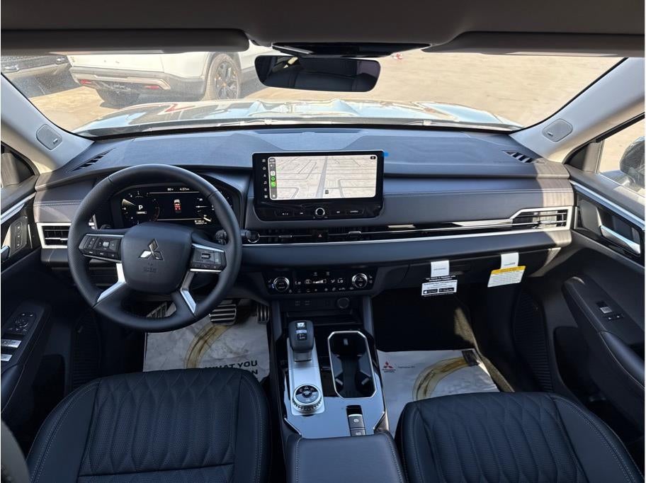 2025 Mitsubishi Outlander SEL Sport Utility 4D