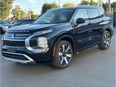 2025 Mitsubishi Outlander SEL