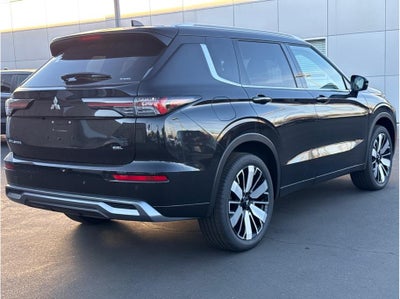 2025 Mitsubishi Outlander SEL