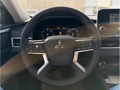 2025 Mitsubishi Outlander PHEV SE Sport Utility 4D