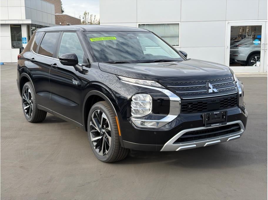 2025 Mitsubishi Outlander PHEV SE Tech Package