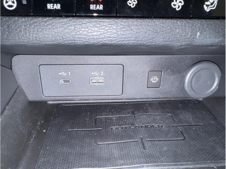 2023 Mitsubishi Outlander PHEV SEL Sport Utility 4D