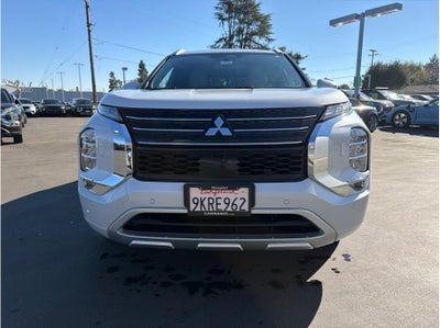 2023 Mitsubishi Outlander PHEV SEL Sport Utility 4D