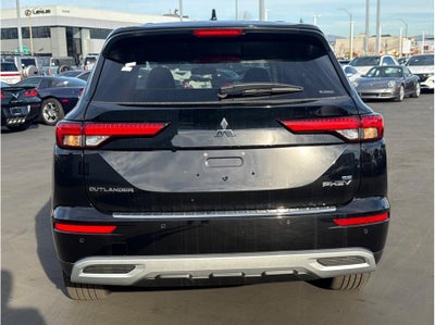 2025 Mitsubishi Outlander PHEV SE