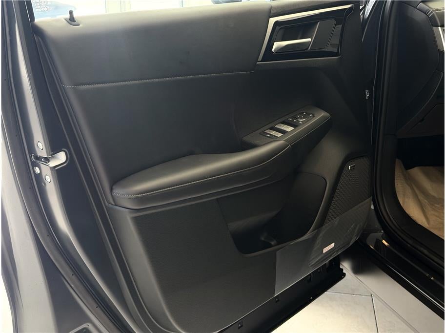 2026 Mitsubishi Outlander PHEV SE
