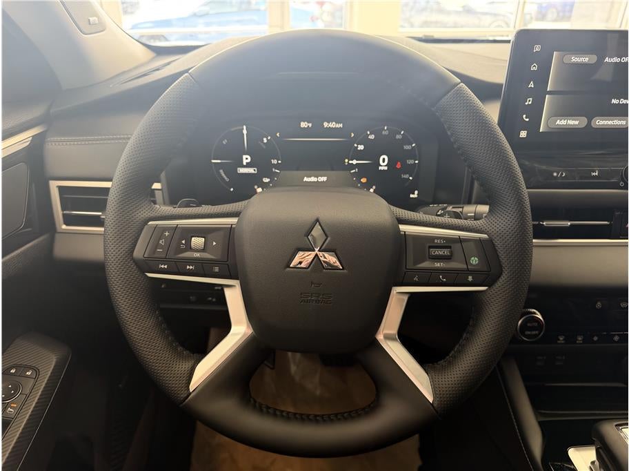 2026 Mitsubishi Outlander PHEV SE