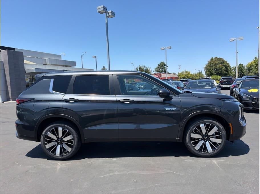 2026 Mitsubishi Outlander PHEV SE Sport Utility 4D