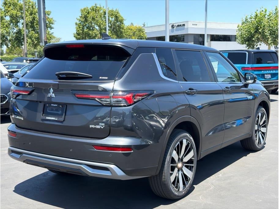 2026 Mitsubishi Outlander PHEV SE Sport Utility 4D