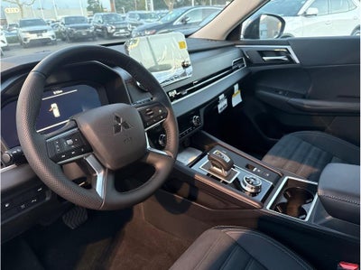 2025 Mitsubishi Outlander PHEV SE