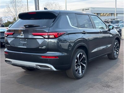2025 Mitsubishi Outlander PHEV SE