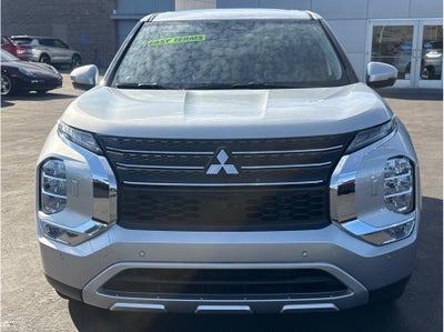 2025 Mitsubishi Outlander PHEV SE Tech Package