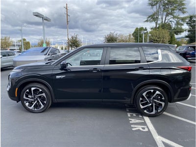 2025 Mitsubishi Outlander PHEV SE
