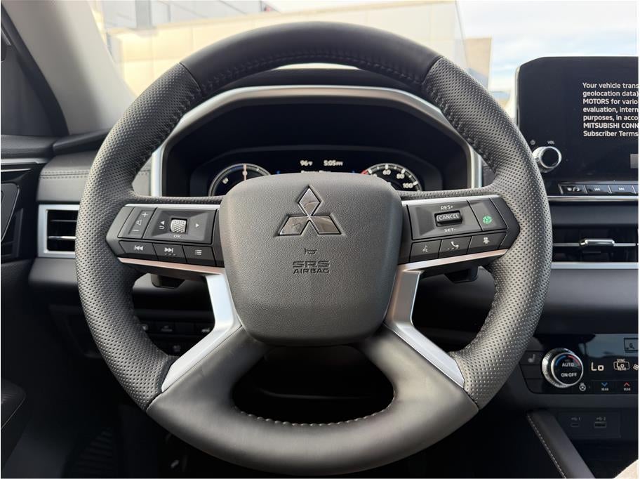 2025 Mitsubishi Outlander PHEV SEL Sport Utility 4D