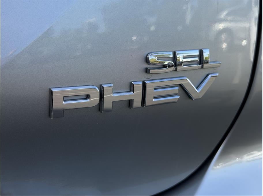 2025 Mitsubishi Outlander PHEV SEL Sport Utility 4D