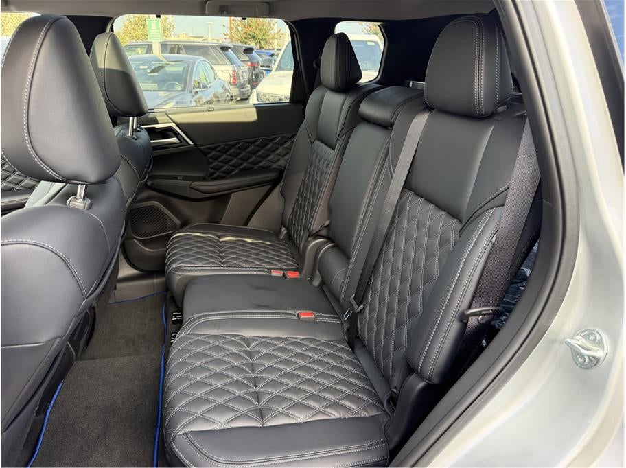 2025 Mitsubishi Outlander PHEV SEL Sport Utility 4D