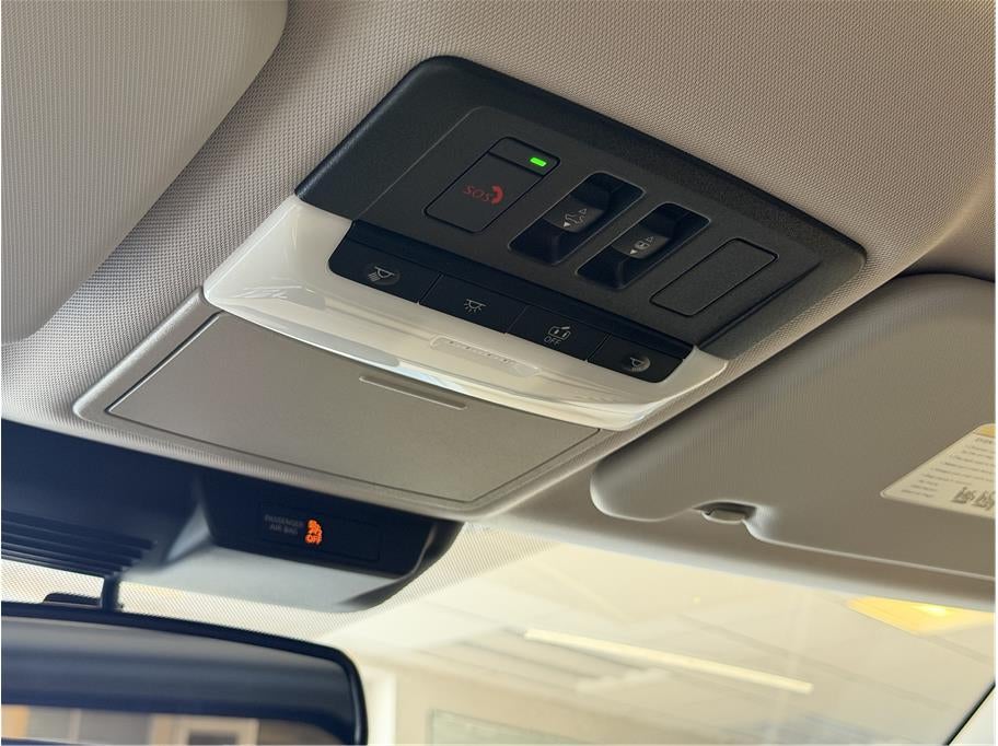 2025 Mitsubishi Outlander PHEV SEL Sport Utility 4D