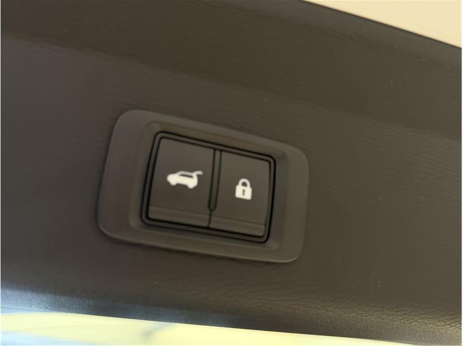 2025 Mitsubishi Outlander PHEV SEL Sport Utility 4D