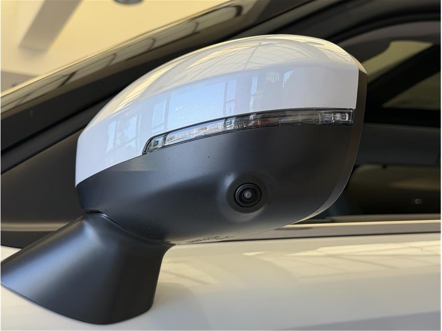 2025 Mitsubishi Outlander PHEV SEL Sport Utility 4D