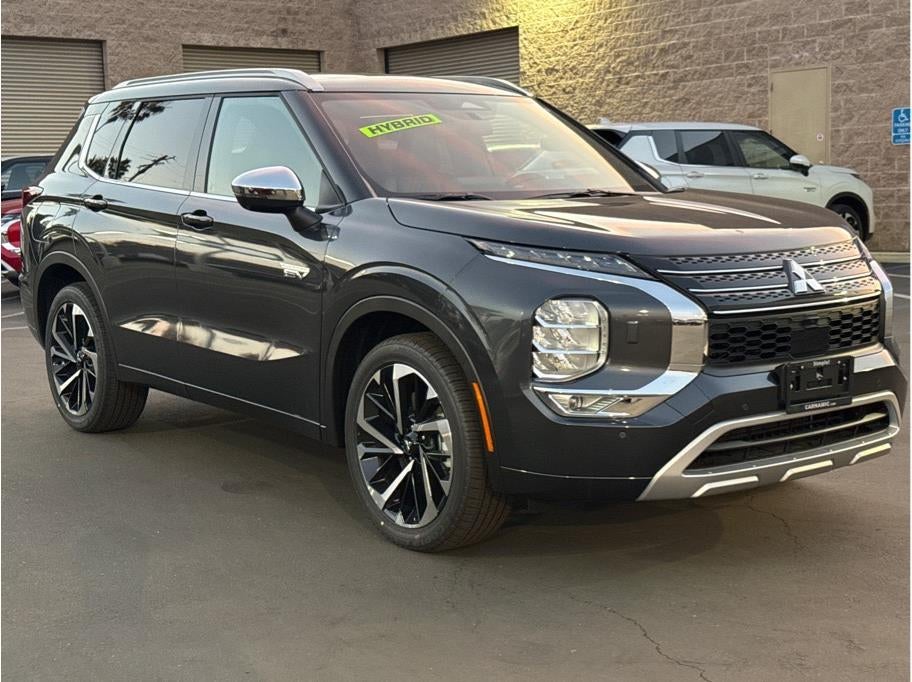 2025 Mitsubishi Outlander PHEV SEL Premium Pacakge