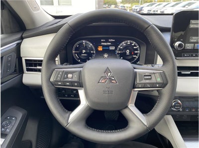 2025 Mitsubishi Outlander PHEV PLATINUM EDITION