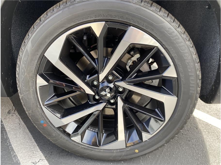 2025 Mitsubishi Outlander PHEV SEL