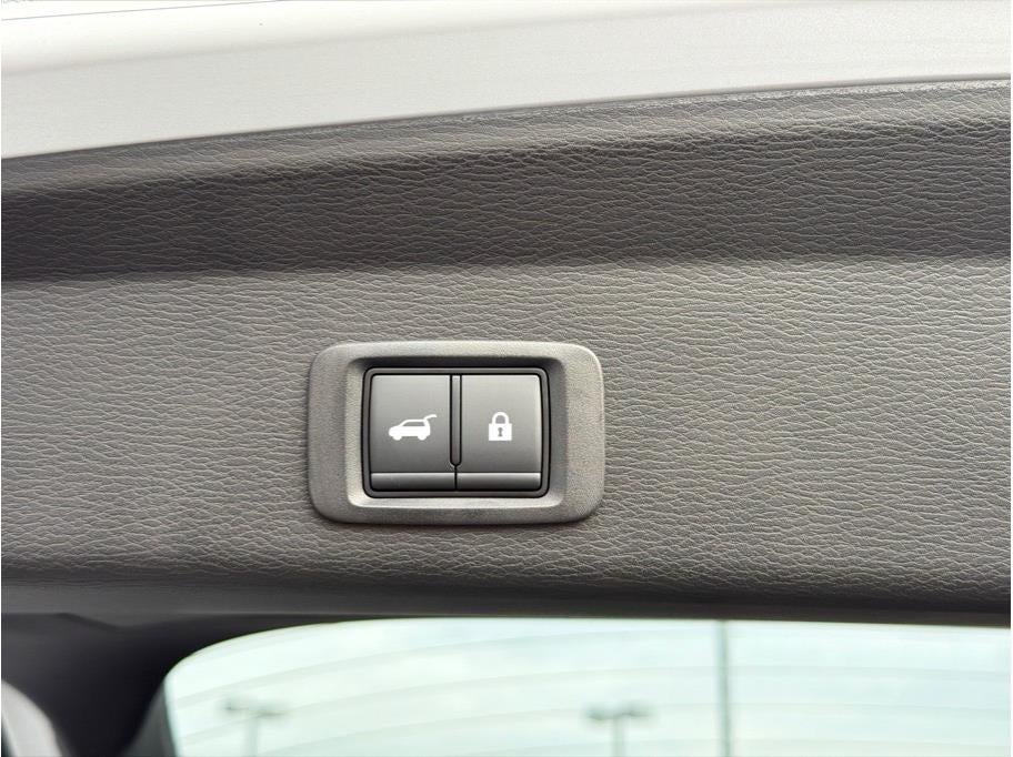 2025 Mitsubishi Outlander PHEV SEL Premium Package