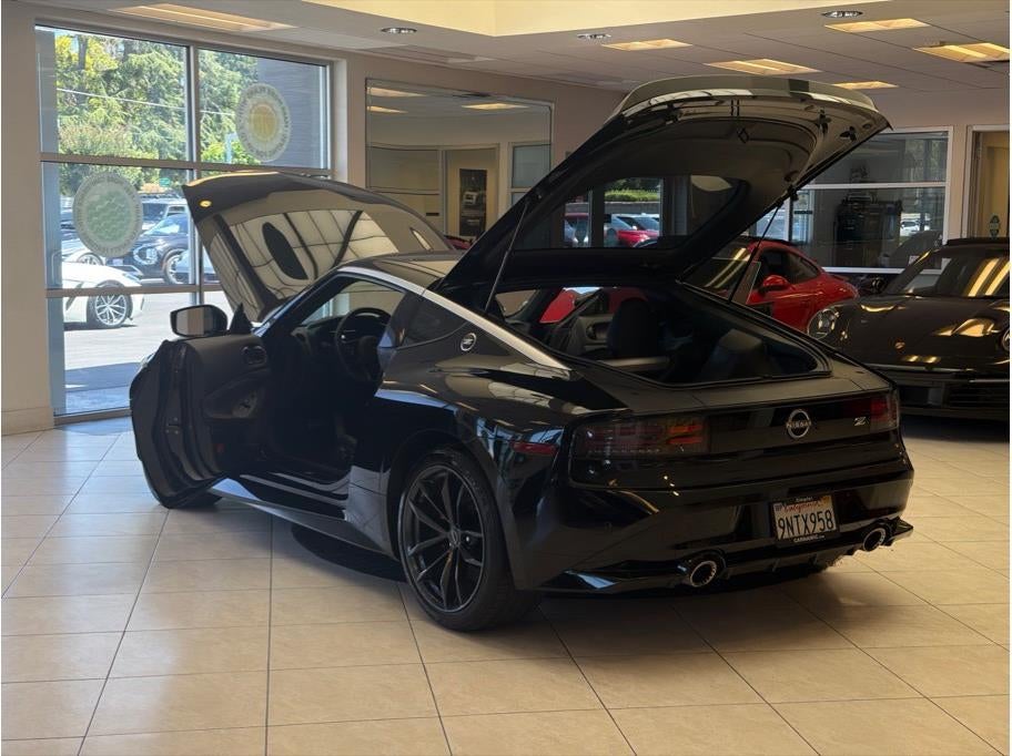 2024 Nissan Z Performance Coupe 2D