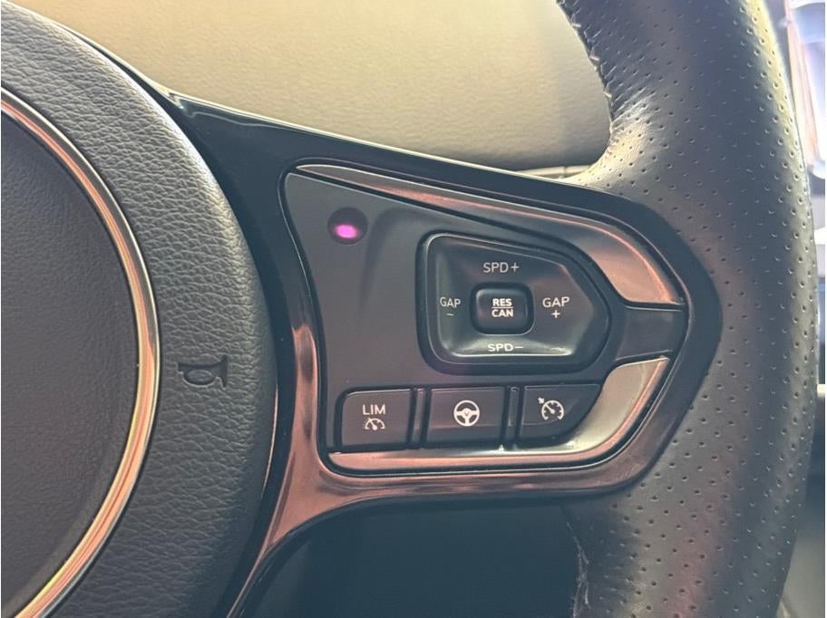 2024 Vinfast VF 8 Eco Sport Utility 4D