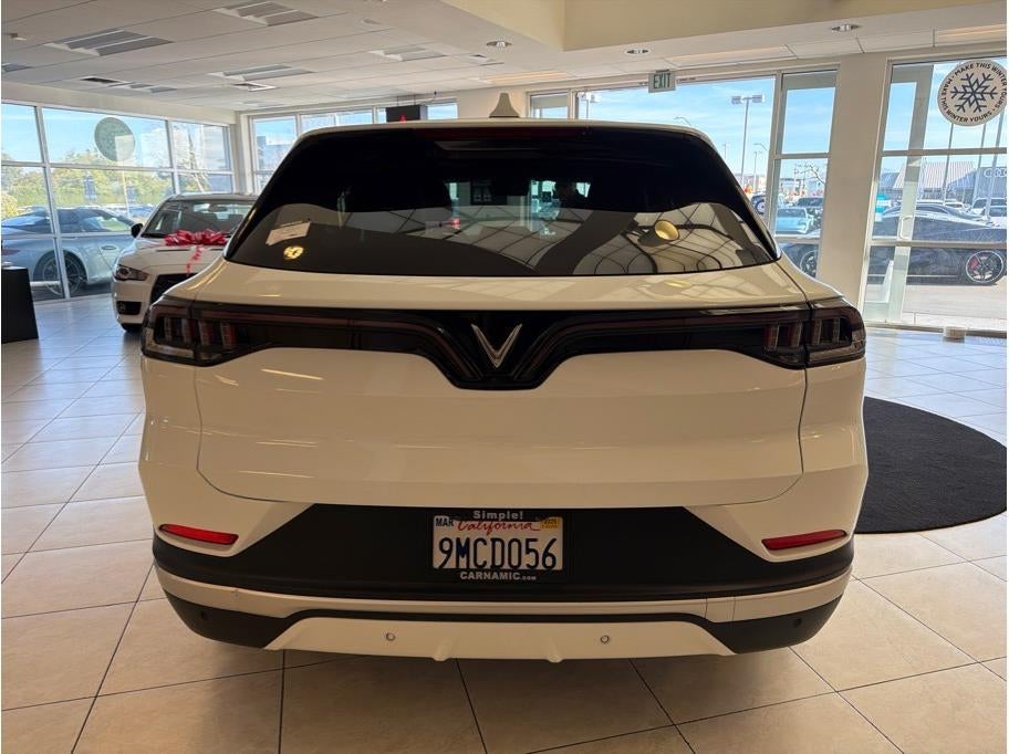 2024 Vinfast VF 8 Eco Sport Utility 4D