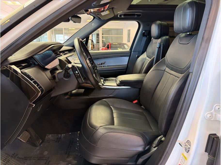 2024 Land Rover Range Rover Sport P400 SE Dynamic Sport Utility 4D