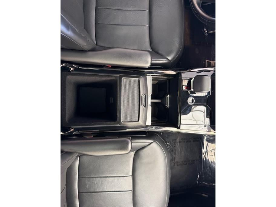 2024 Land Rover Range Rover Sport P400 SE Dynamic Sport Utility 4D