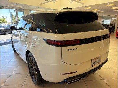 2024 Land Rover Range Rover Sport P400 SE Dynamic Sport Utility 4D