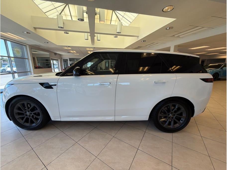 2024 Land Rover Range Rover Sport P400 SE Dynamic Sport Utility 4D